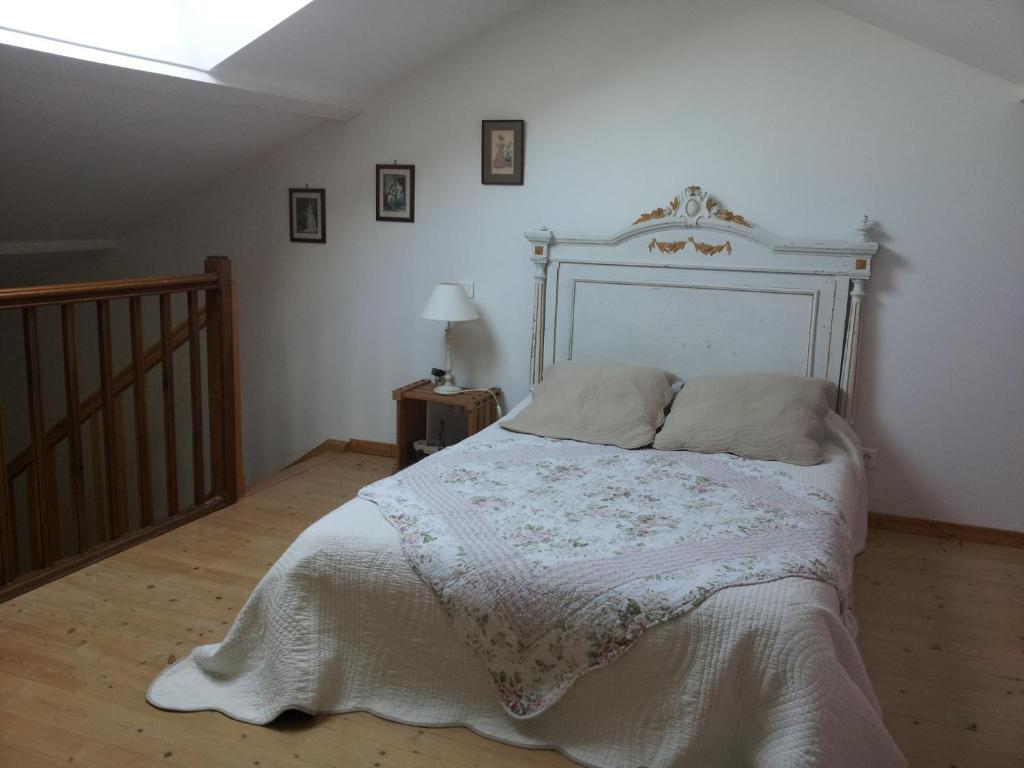 Au Bon Gre D'Hugoline Bed & Breakfast Blanzac  Exterior foto