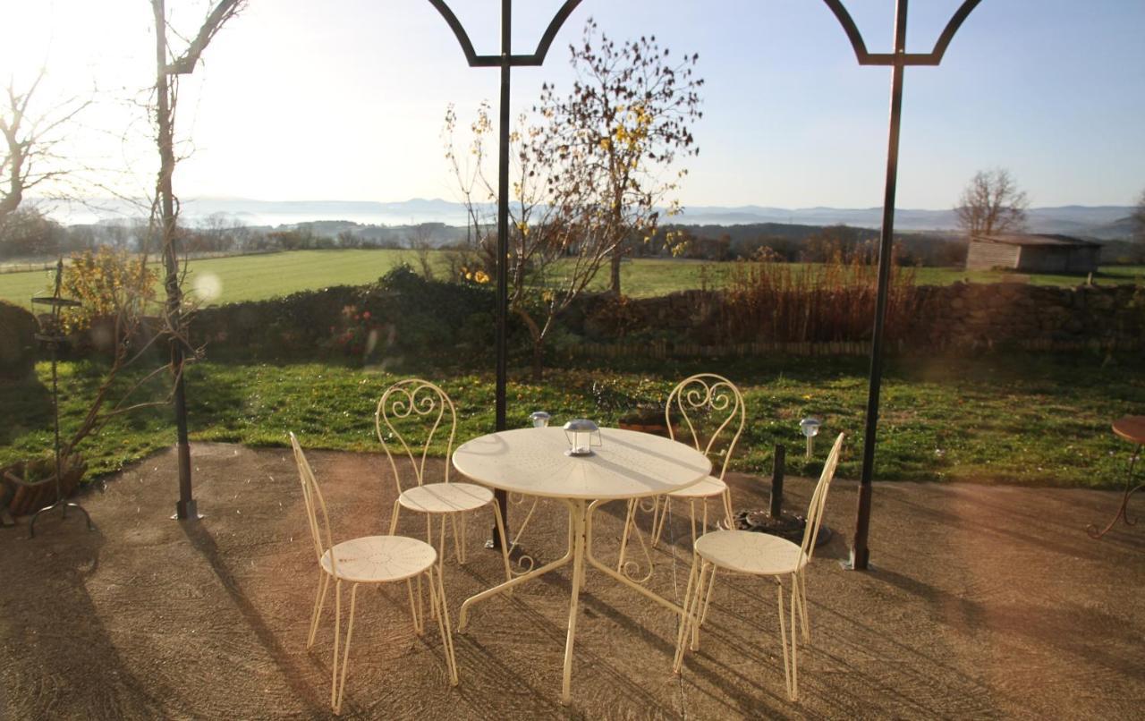 Au Bon Gre D'Hugoline Bed & Breakfast Blanzac  Exterior foto