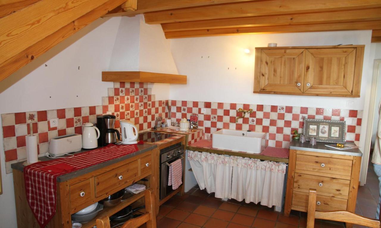 Au Bon Gre D'Hugoline Bed & Breakfast Blanzac  Exterior foto